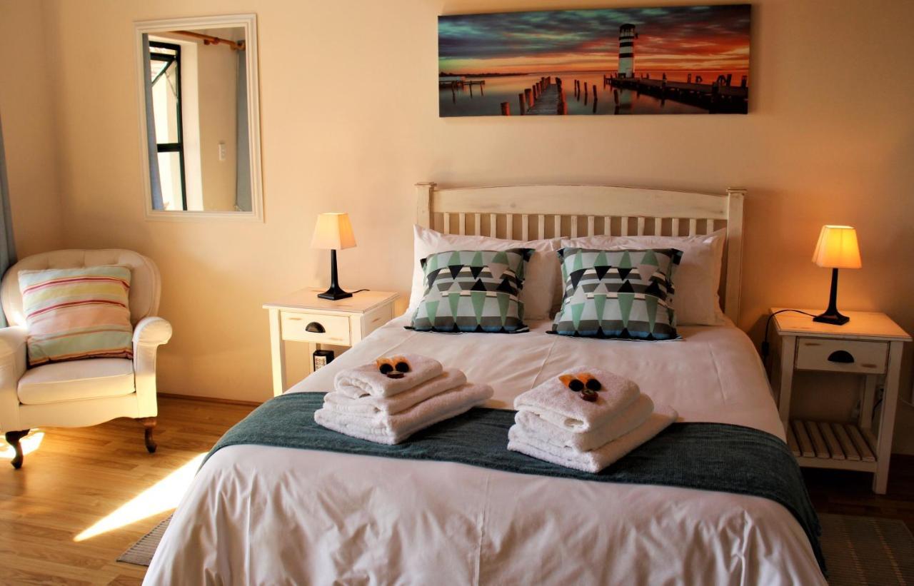 Tortoise Trail Lodge Langebaan Exteriör bild